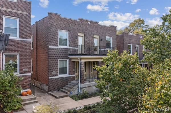 3906 Utah ST, St Louis, MO 63116