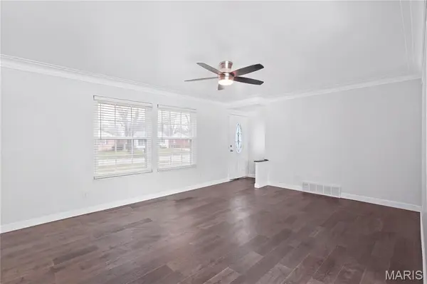 2436 Pershall RD, St Louis, MO 63136