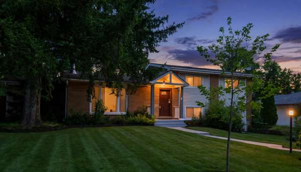 1534 Sequoia LN, Darien, IL 60561