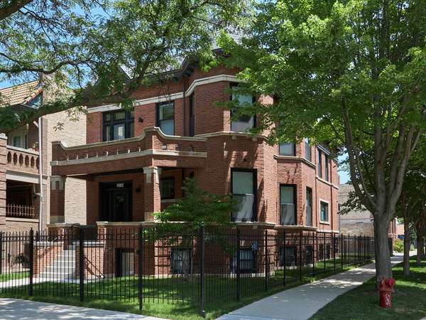 2039 N Humboldt BLVD, Chicago, IL 60647