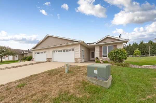 418 Buckshot CT, Kenyon, MN 55946