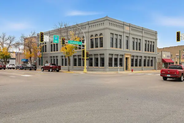 101 E Broadway, Little Falls, MN 56345