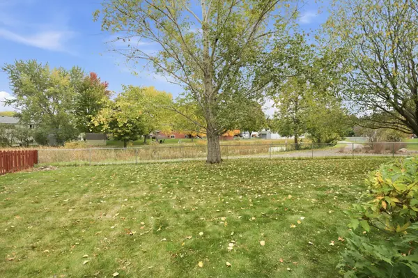 300 10th AVE N, Sartell, MN 56377