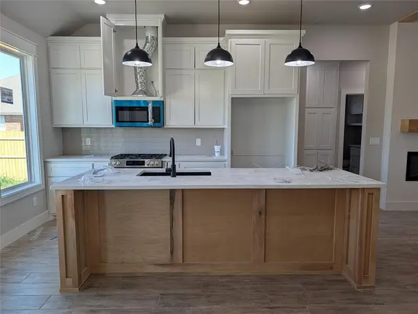 4905 Limestone DR, Oklahoma City, OK 73179