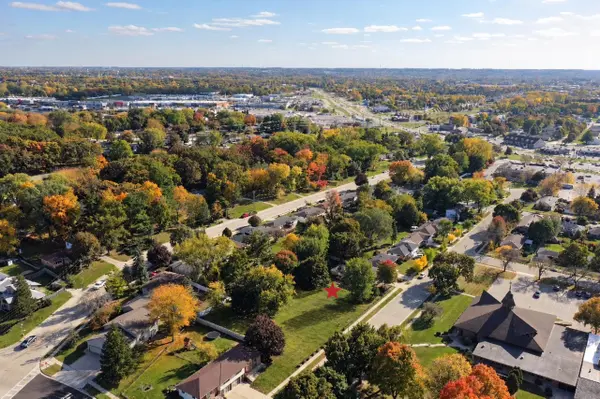 ST BERNARD DR #4, Green Bay, WI 54302-4035