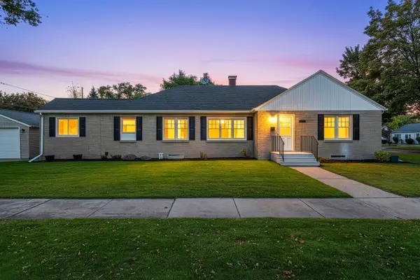 1132 MINAHAN ST, Green Bay, WI 54303