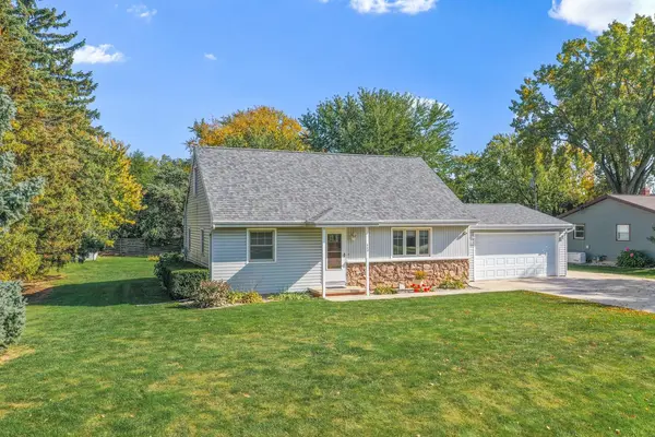 649 WANDA AVE, Neenah, WI 54956-1618
