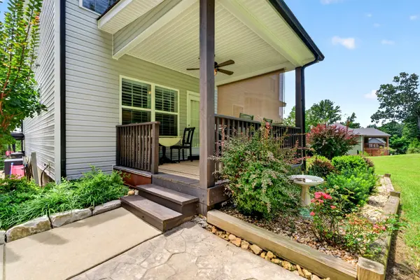 2665 Mockingbird Hill Rd, Palmyra, TN 37142