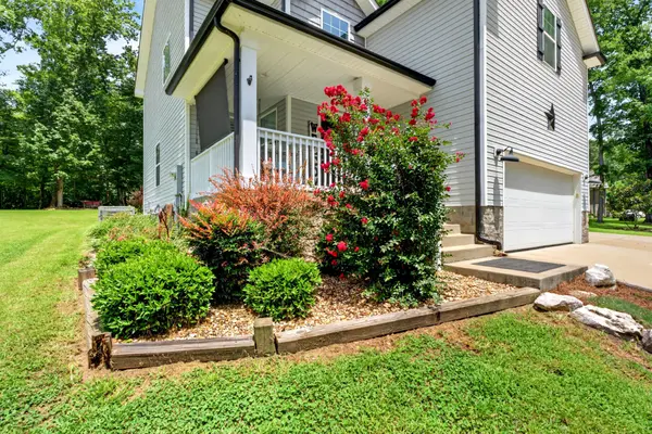 2665 Mockingbird Hill Rd, Palmyra, TN 37142