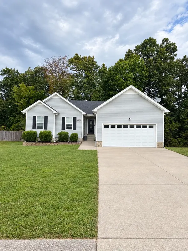 382 Andrew Dr, Clarksville, TN 37042