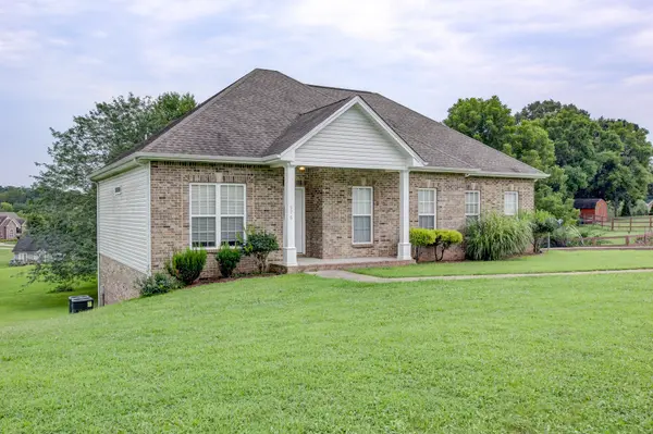976 Ernest Stewart Drive, Clarksville, TN 37042