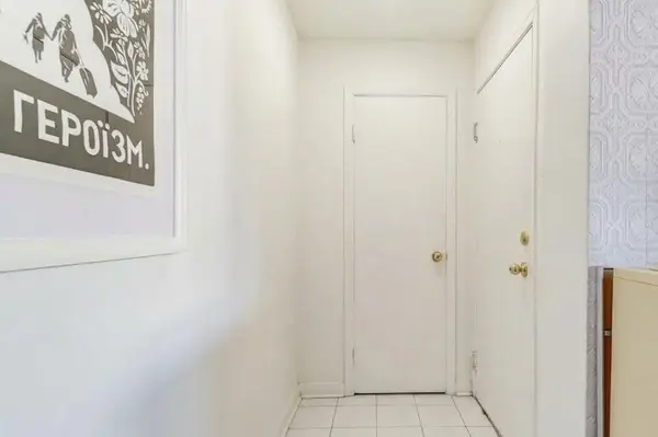 74 Burlington ST #1, Toronto W06, ON M8V 2L2