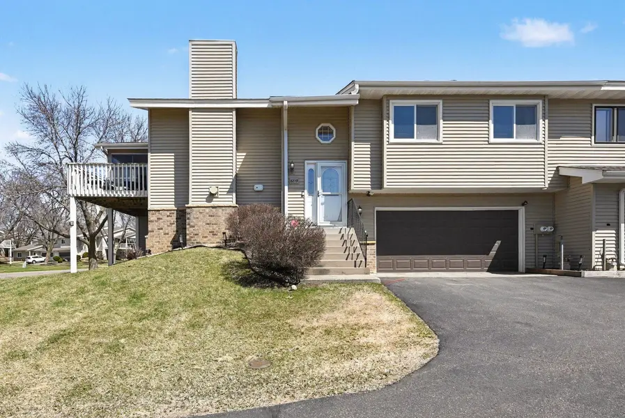 6819 Romeo RD, Woodbury, MN 55125