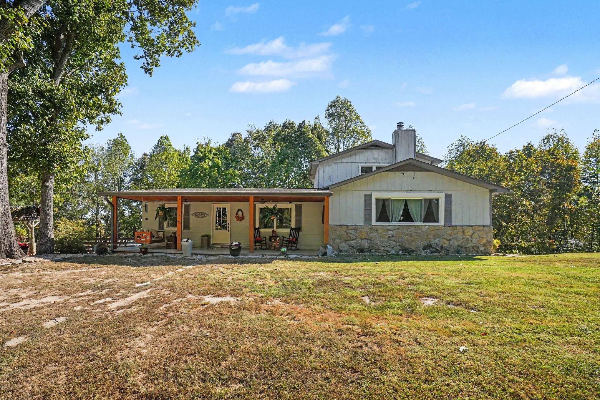 1101 Bryant Perry Rd, Bethpage, TN 37022
