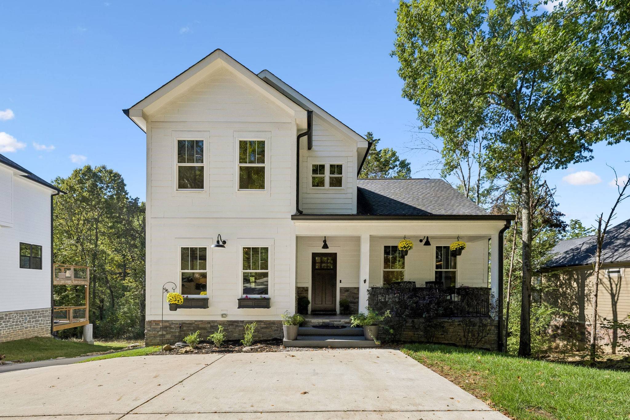 7715D Sawyer Brown Rd, Nashville, TN 37221