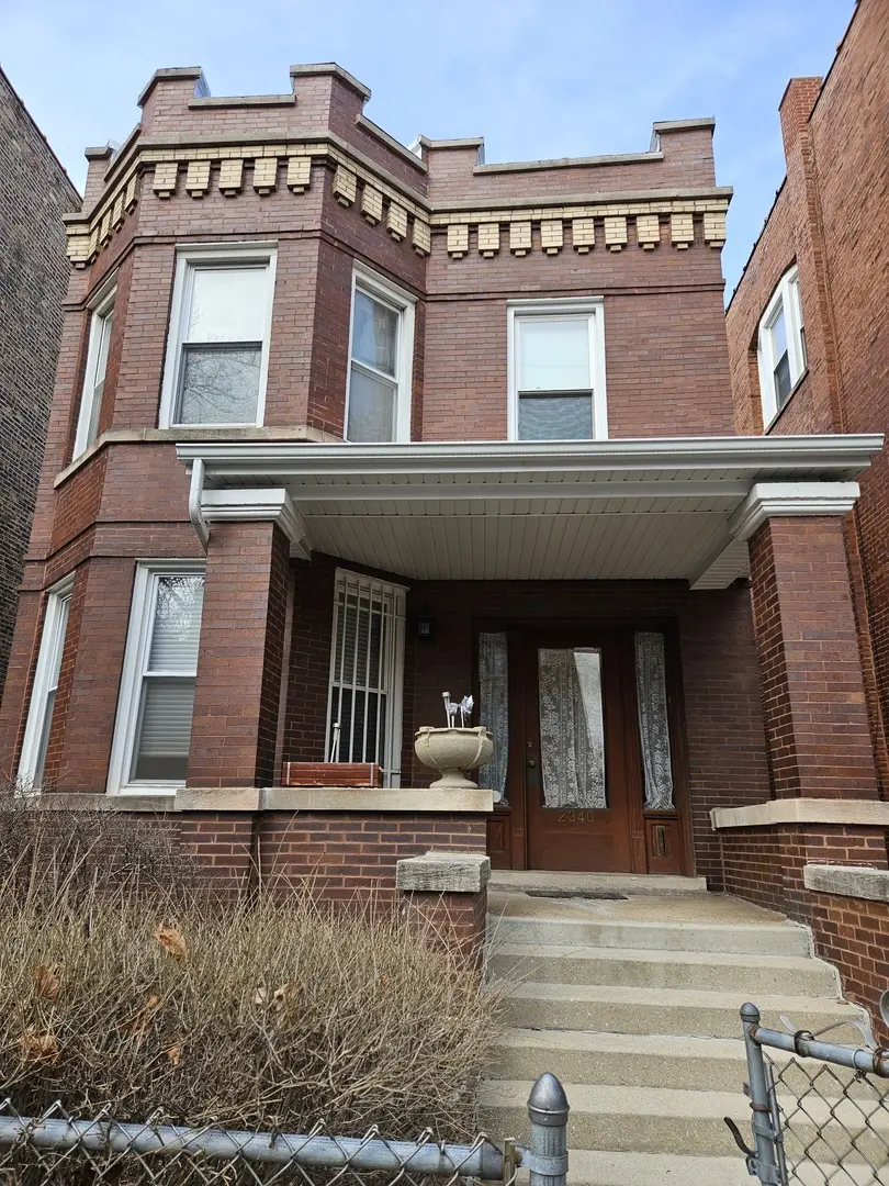 2340 W Thomas ST #2R, Chicago, IL 60622