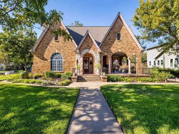 710 W 11th ST, Taylor, TX 76574