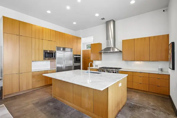 6913 Cielo Azul PASS, Austin, TX 78732