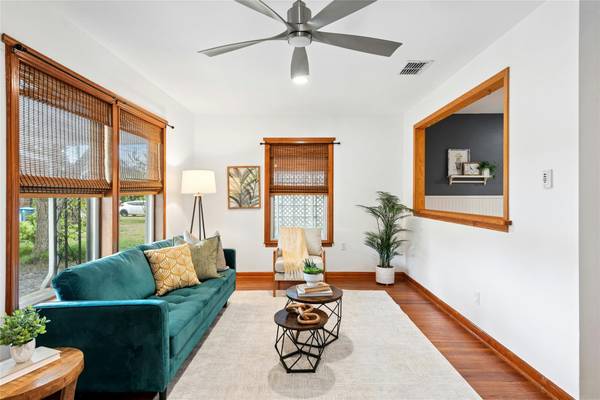 943 Clearfork ST, Lockhart, TX 78644
