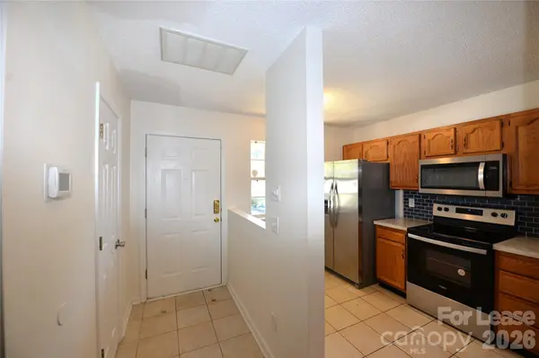 5611 Prescott CT, Charlotte, NC 28269