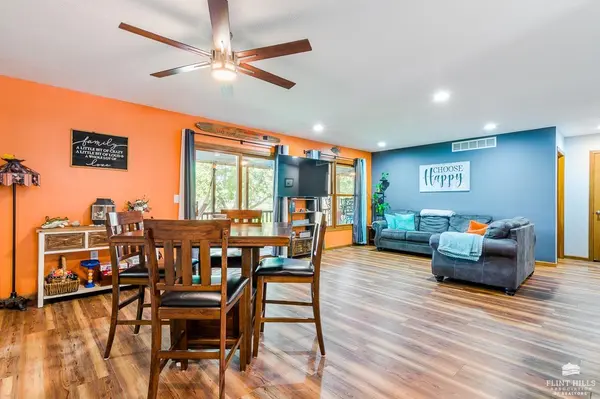 5714 Elbo Shore DR, Manhattan, KS 66502