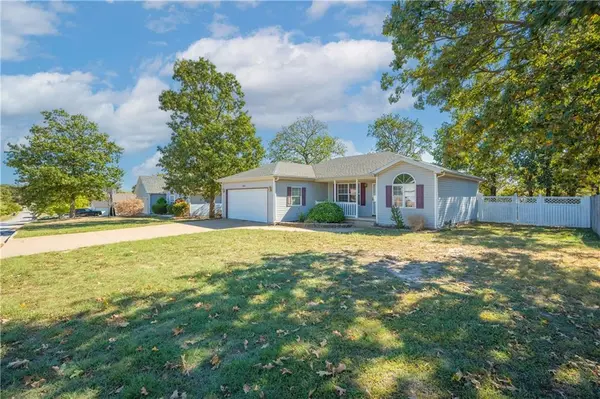 4410 W 27TH ST, Joplin, MO 64804