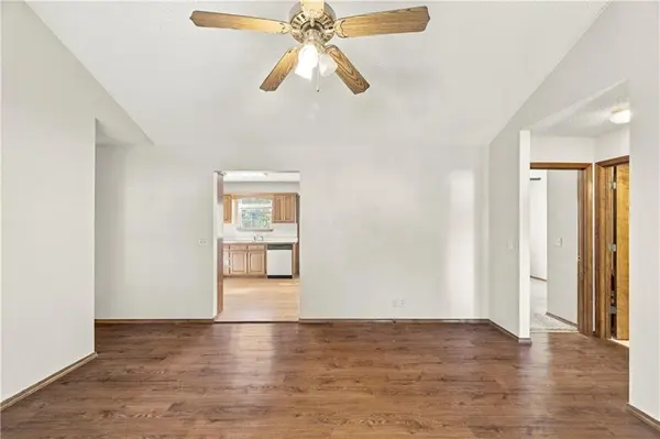 4410 W 27TH ST, Joplin, MO 64804