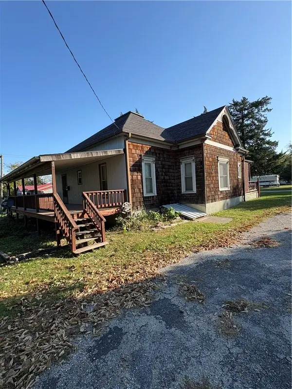 202 Gilbert AVE, Gilman City, MO 64642