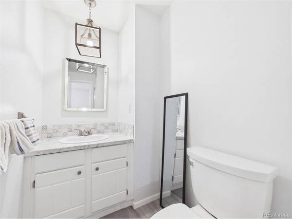 7751 W Glasgow, Littleton, CO 80128