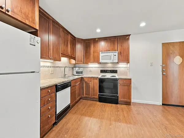 715 S Alton #7D, Denver, CO 80247