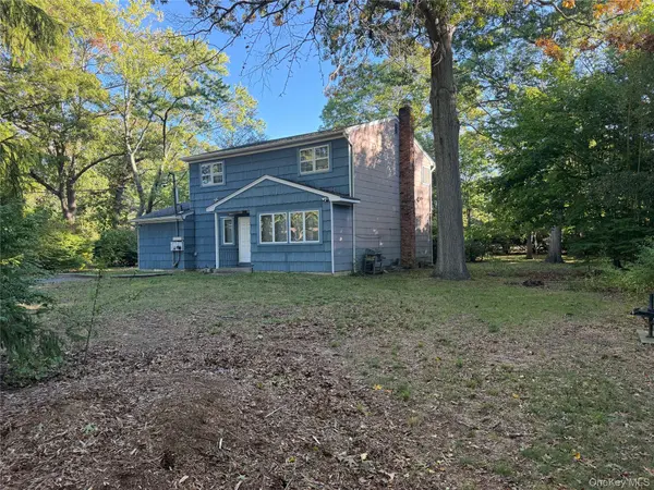 1463 William Floyd Pkwy, Shirley, NY 11967