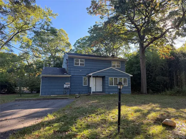 1463 William Floyd Pkwy, Shirley, NY 11967