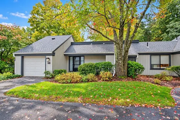 364 Heritage HLS #A, Somers, NY 10589