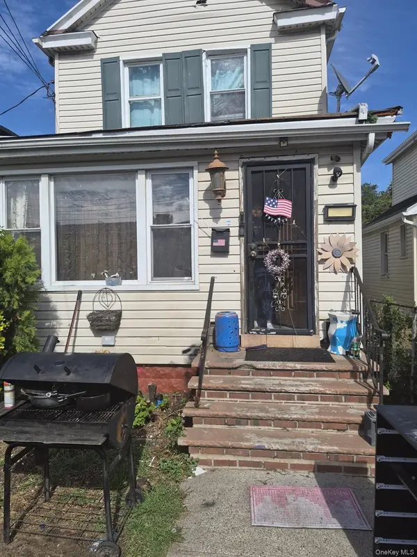 12935 153rd ST, Jamaica, NY 11434