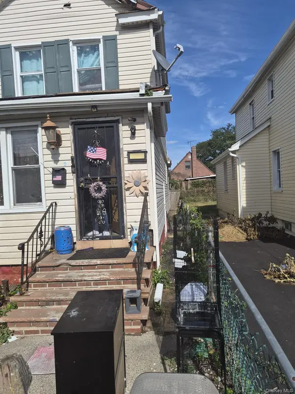 12935 153rd ST, Jamaica, NY 11434
