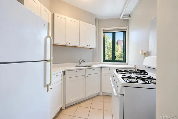 1514 Metropolitan AVE #7G, Bronx, NY 10462
