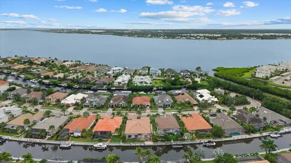 575 FORE DR, Bradenton, FL 34208