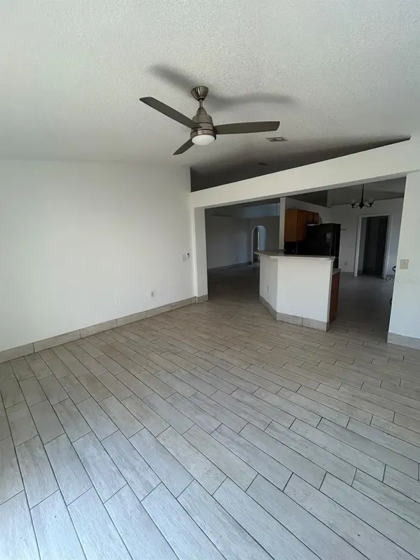 616 SUNWAY LN, Winter Haven, FL 33880