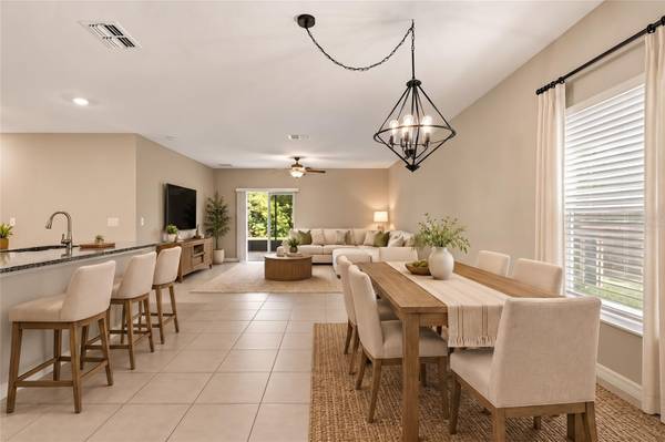 509 ROYAL EMPRESS DR, Ruskin, FL 33570