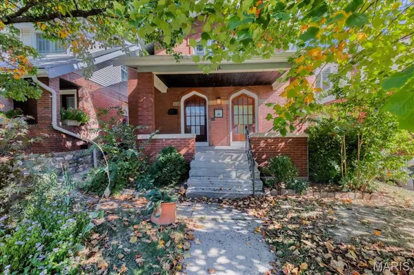 1912 McCausland AVE, St Louis, MO 63117