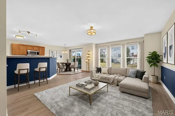 203 Sword Lily DR, O'fallon, MO 63366