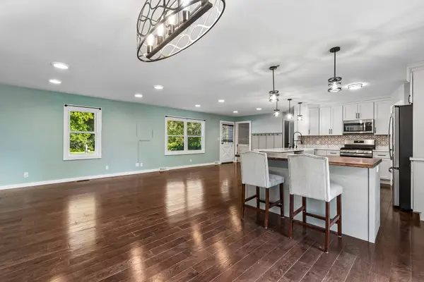 805 East BLVD, Mchenry, IL 60051