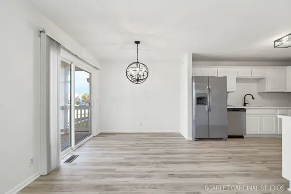 1399 Carolyn CT #1399, Yorkville, IL 60560