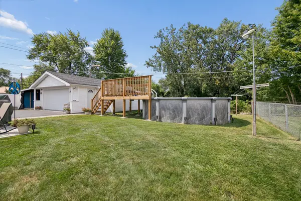 7416 S Octavia AVE, Bridgeview, IL 60455