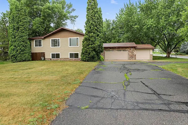 15 14th AVE S, Cold Spring, MN 56320