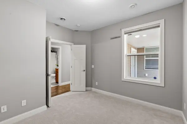 620 Liberty WAY, Vadnais Heights, MN 55127