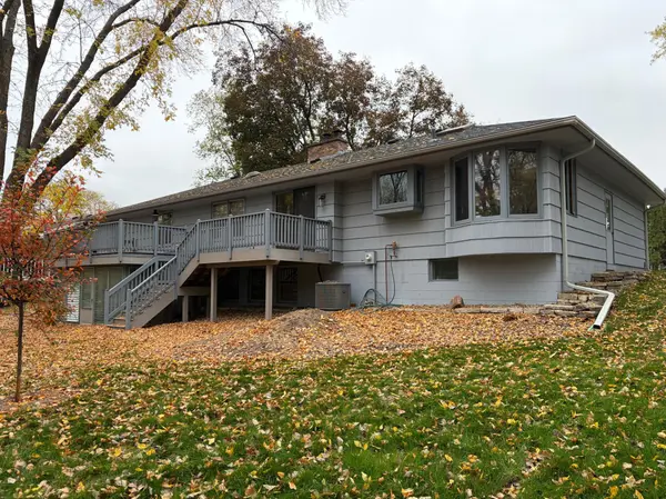 5932 Walnut DR, Edina, MN 55436