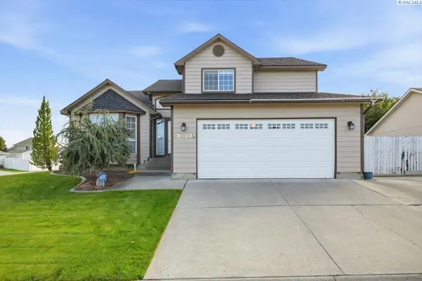 2422 S Arthur Ct, Kennewick, WA 99338