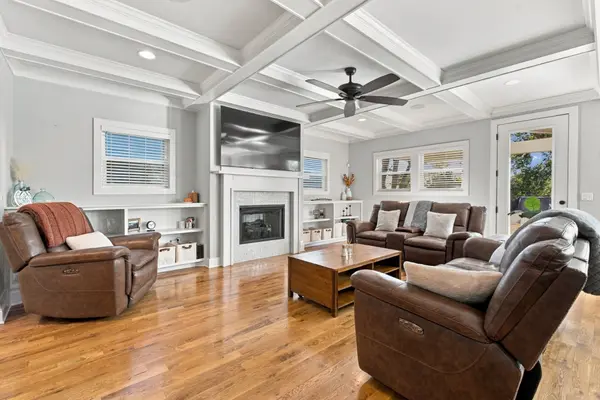 1908B Sheridan Rd, Nashville, TN 37206