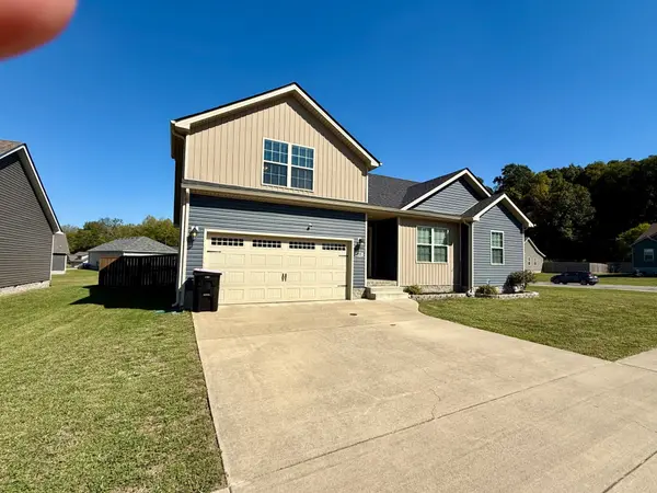 215 Geneva Ln, Clarksville, TN 37040